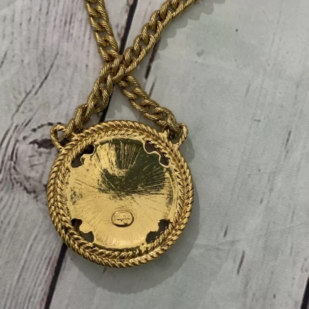 Napier Gold Tone Chain W/ Large Red Enamel Pendant - Picture 9 of 10